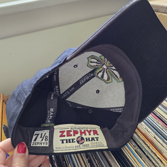 Notre Dame Fighting Irish Wool Blend Strapback Hat fitted hat 7 1/8 - Picture 5 of 5